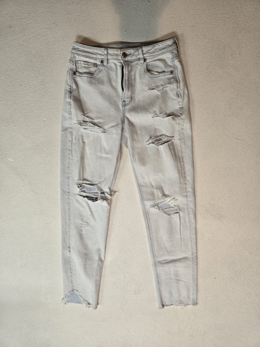 American Eagle Distressed Mom Jeans